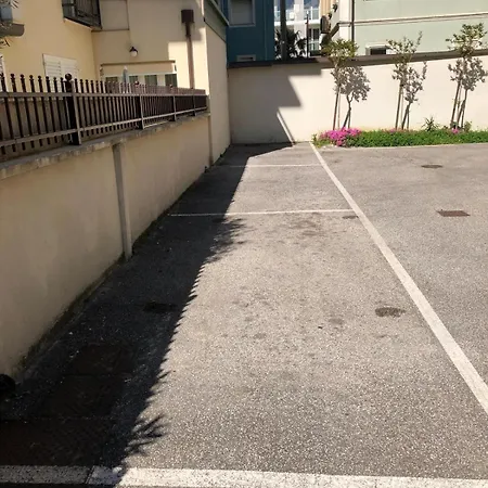 Pm 3 Via Massimiliano Grazia Appartement *